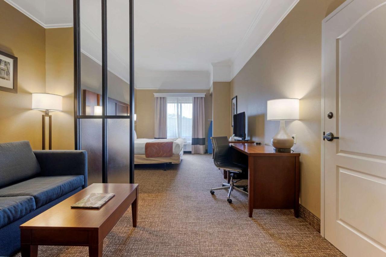 Comfort Suites Savannah North Port Wentworth Exterior foto
