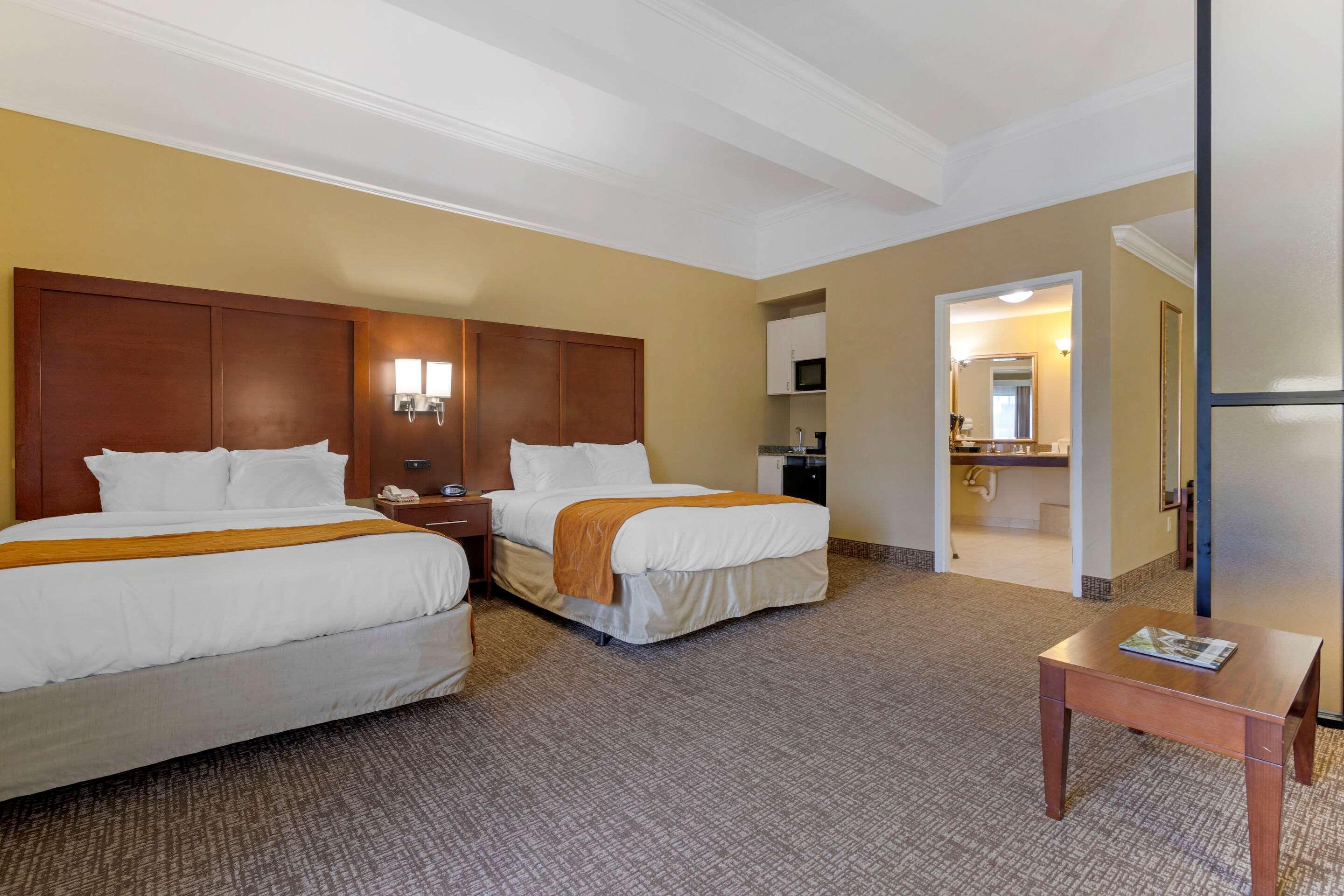 Comfort Suites Savannah North Port Wentworth Exterior foto