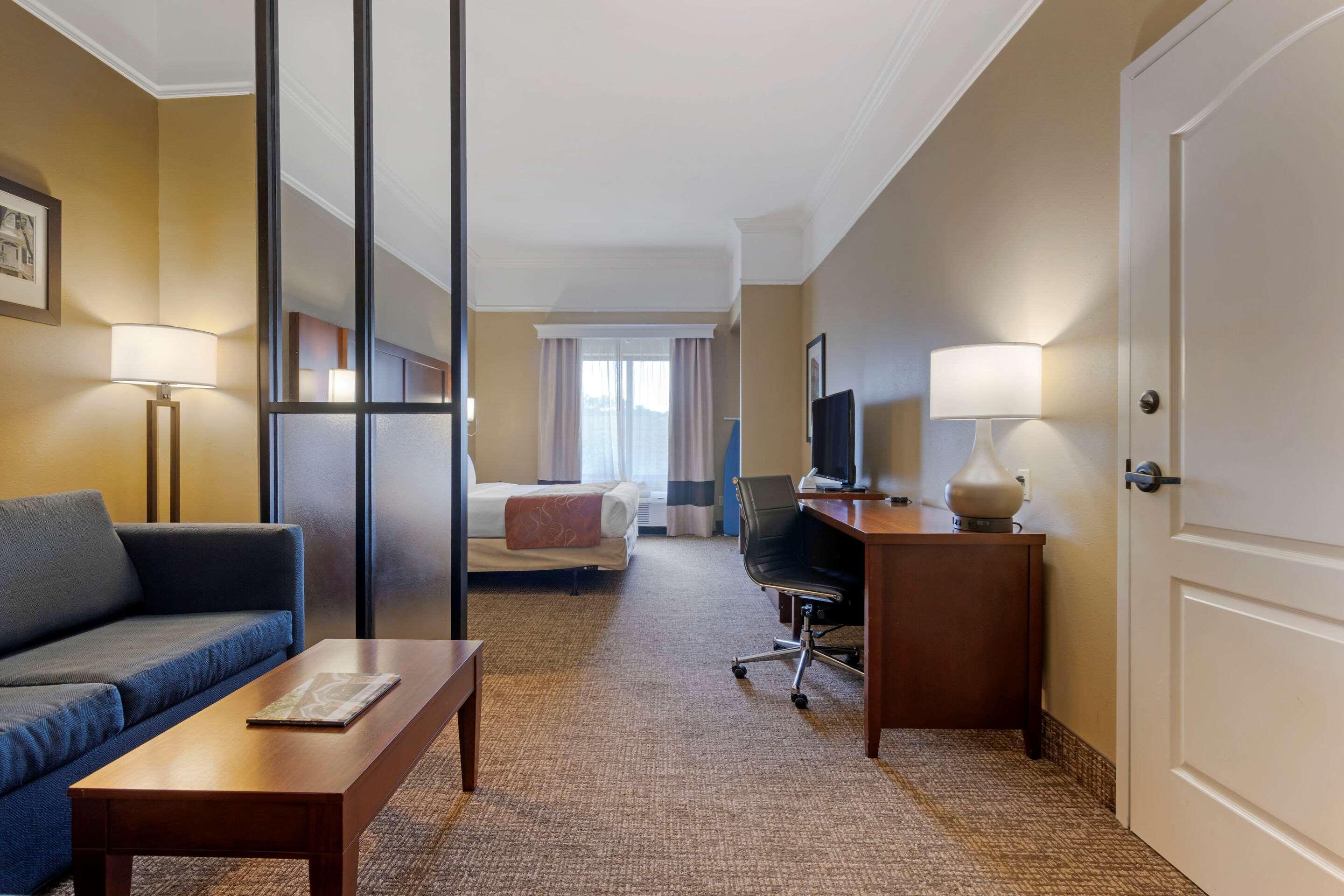 Comfort Suites Savannah North Port Wentworth Exterior foto