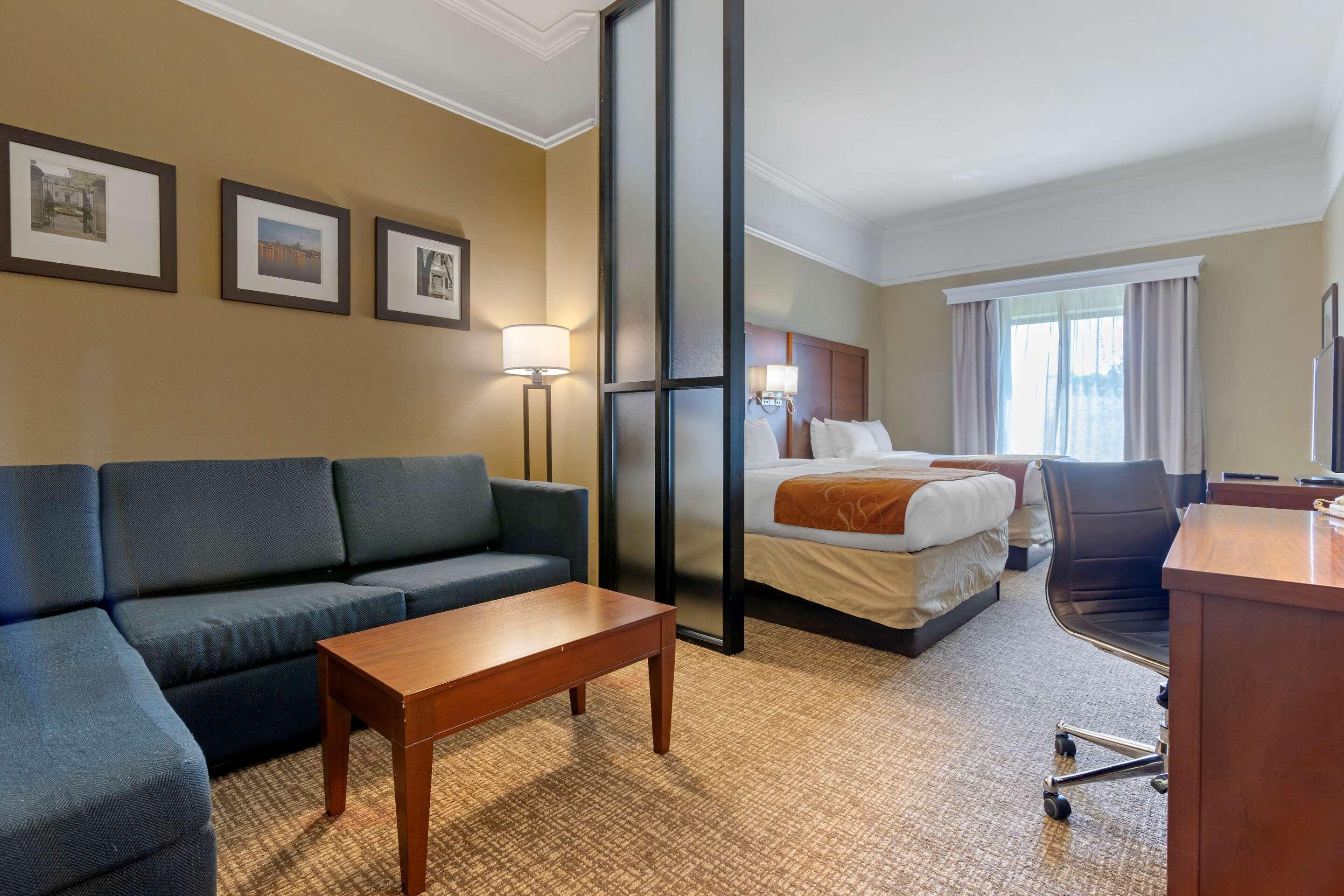 Comfort Suites Savannah North Port Wentworth Exterior foto
