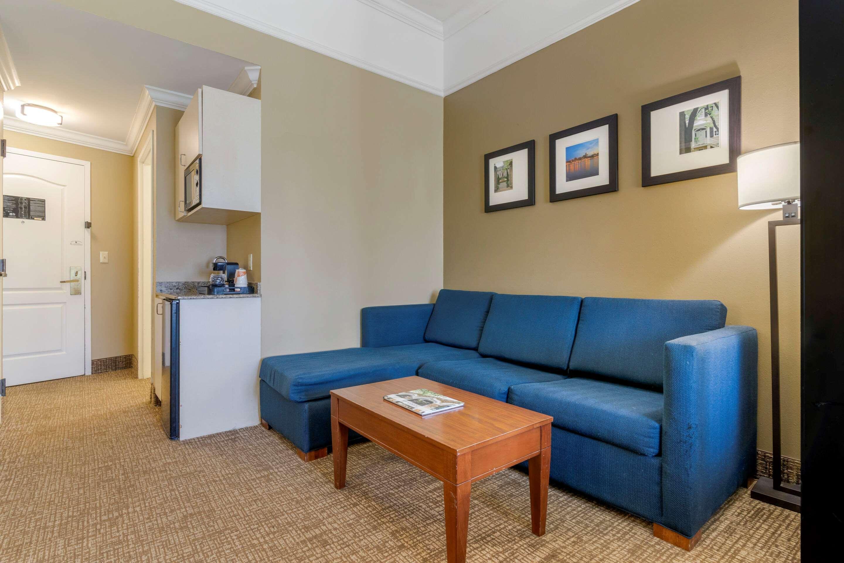 Comfort Suites Savannah North Port Wentworth Exterior foto