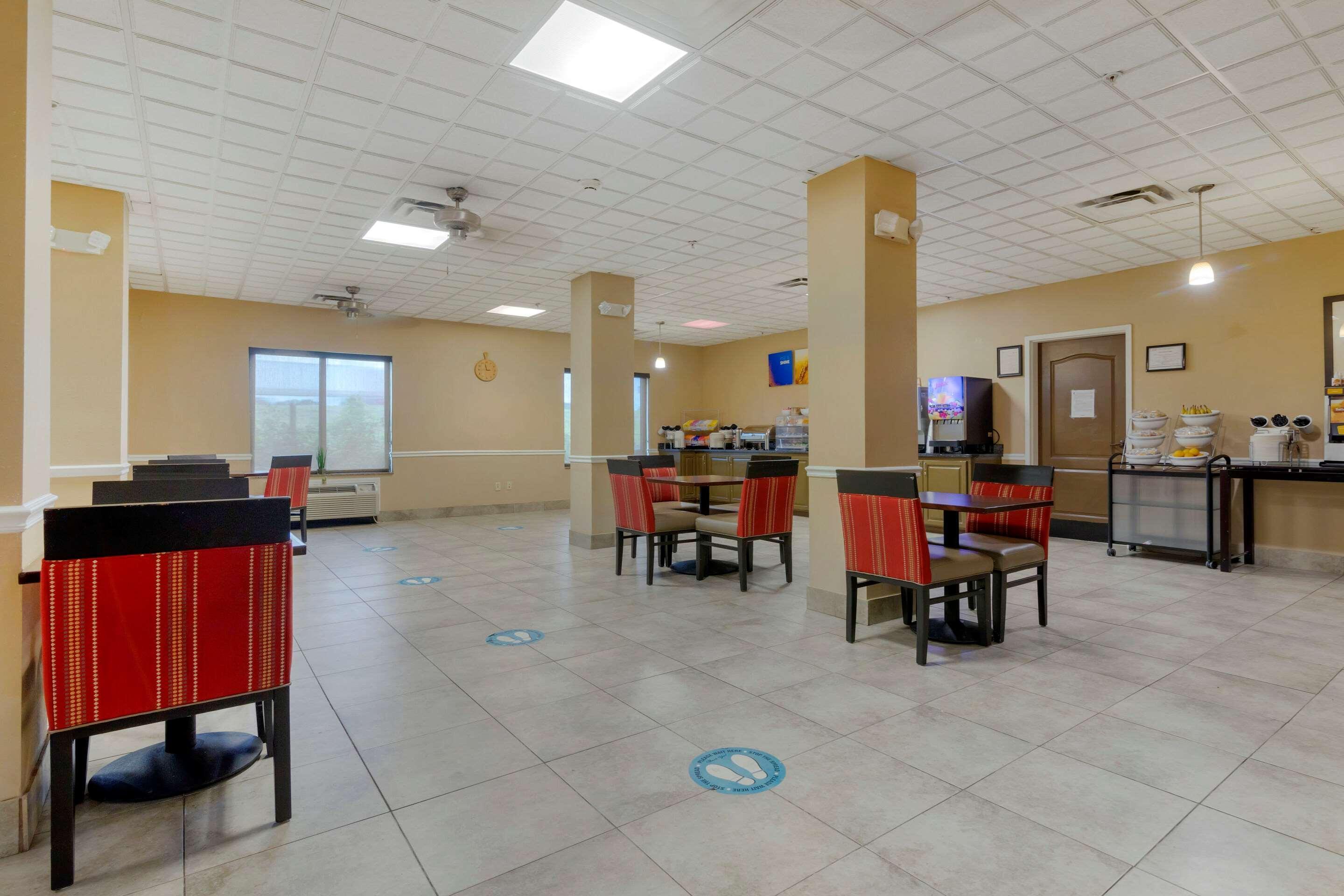 Comfort Suites Savannah North Port Wentworth Exterior foto